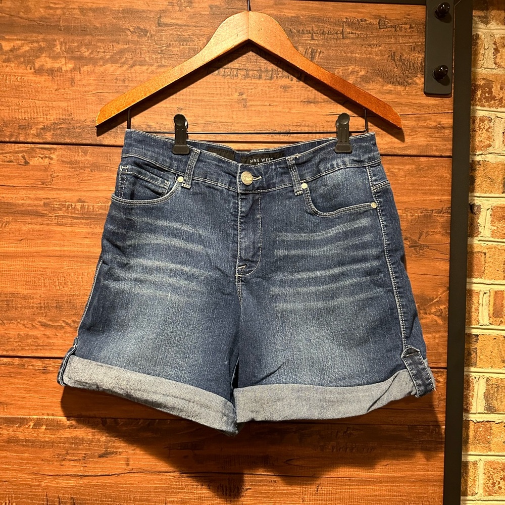 Nine West jeans shorts size 8/29 (9)